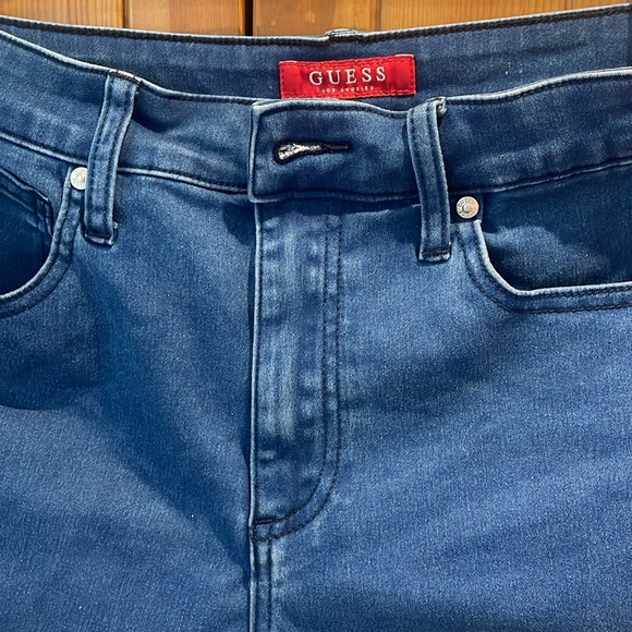 Guess high waisted denim shorts Sz28 - Picture 6 of 6